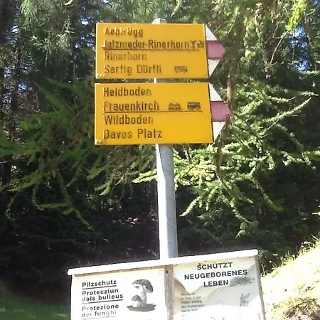 Gasthaus Muhle * Clavadel
