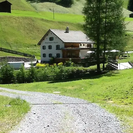 Gasthaus Muhle Bed & Breakfast Clavadel