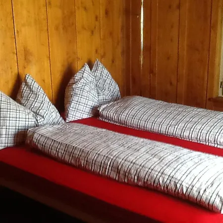 Bed & Breakfast Gasthaus Muhle Clavadel